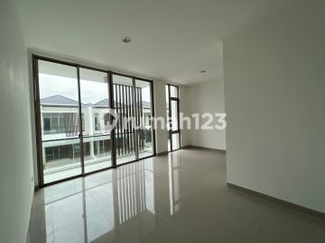 Pik2 House, Size 8x15, Brand New, Tidy, Move-In Ready 2