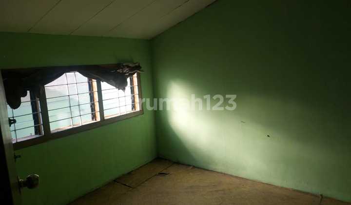 Disewakan Rumah Tengah Kota  CibAdak 2