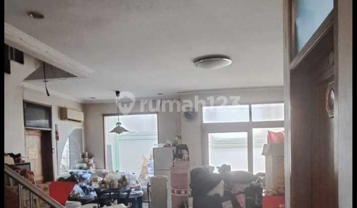 Rumah Nyaman di Taman Sakura Indah Soekarno hatta Rumah Nyaman di Taman Sakura Indah Soekarno hatta