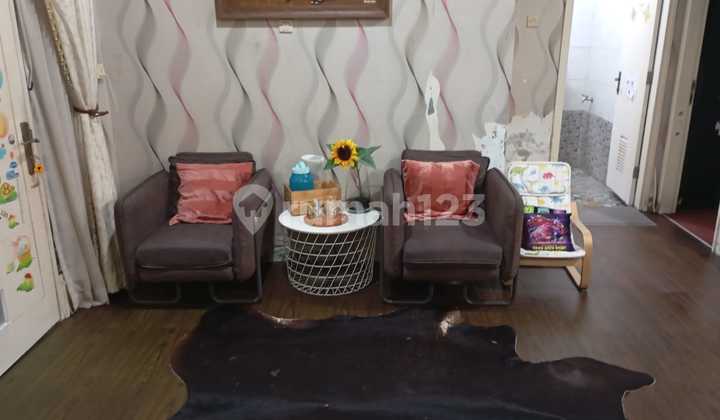 Rumah 1 lantai Tatar Jingga KBP