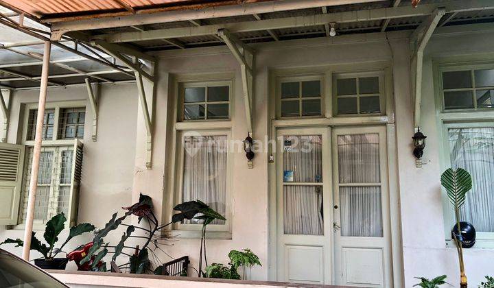 Rumah Unfurnished di Cihampelas Bandung, Bandung 2