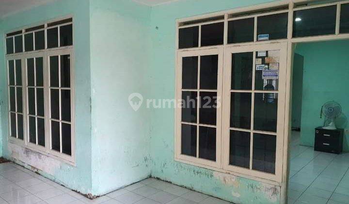 Rumah Tubagus Ismail 2 Bangunan Jadi Satu  1