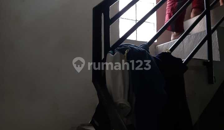 Rumah 2 Lantai di Jln Kawasan. Moh Toha 6