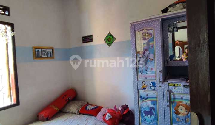 Rumah 2 Lantai di Jln Kawasan. Moh Toha 11