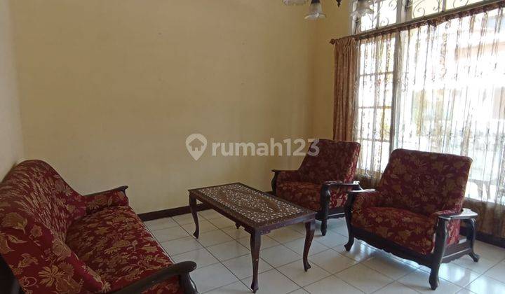 Rumah Nyaman Dan Strategis di Turangga Dekat Tsm  2