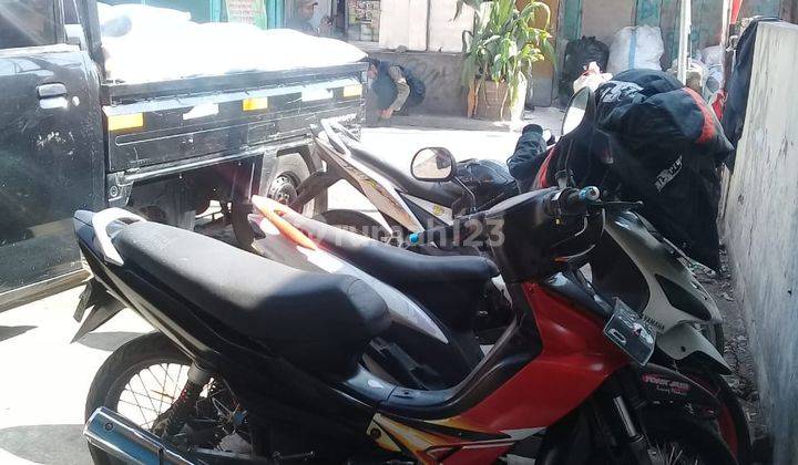 Ruang Usaha Strategis di Cicaheum Lantai Atas Aja  2