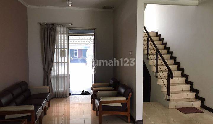 Rumah Lux Ratnapaksi Kota Baru Parahyangan 1