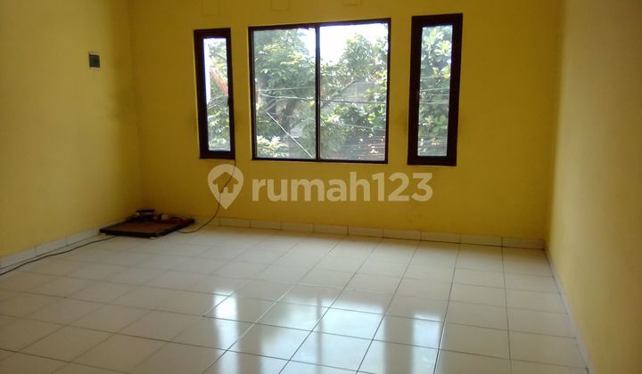 Strategic Shop House in Cibaduyut