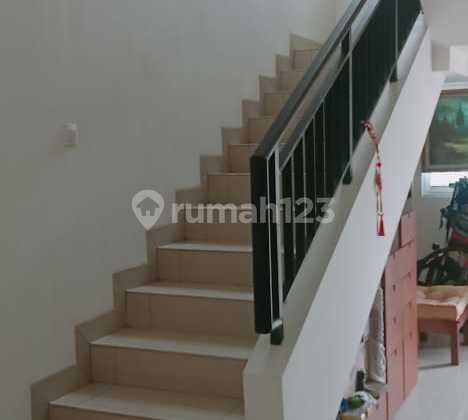 Rumah Summarecon Cluster Amanda 2