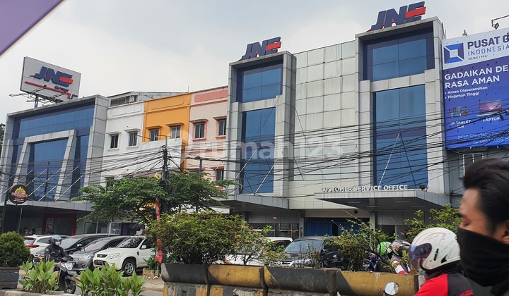 Ruko Jalur Teramai Boulevard Jalan Merdeka Cimone Tangerang 2 Lajur Dekat Mall 2