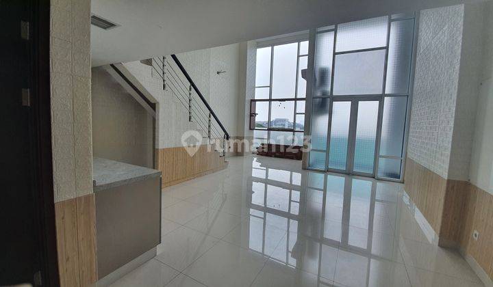 Soho Brooklyn kan, mixed use ,bisa hunian skaligus kantor   kondisi bagus ready to use, ada  mezanin ,ceiling plafon tinggi