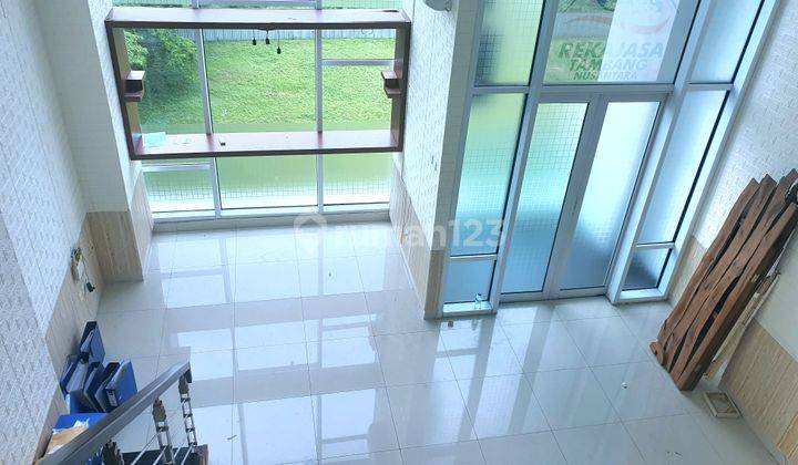 Kantor Alam Sutera Siap Pakai  dengan fasilitas Lobby mewah ,Swim Pool - Gym,,Meeting Room