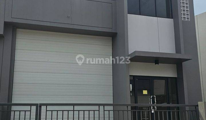 Gudang, Showroom,  Workshop Merangkap Office BSD  di Lantai Dua, di Kawasan Aman Bebas Preman dan Bebas Banjir,  Akses Super Strategis dekat Exit Tol ,ke Bandara dan Pelabuhan serta Jakarta.Subsidi DP KPR, Unit Limited 1