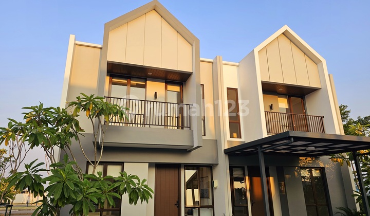 Rumah Fresh 2 Lantai Punya Akses Tol In & Out,next To Karawaci,dekat Sport Club ,.sekolah, Pasar Modern