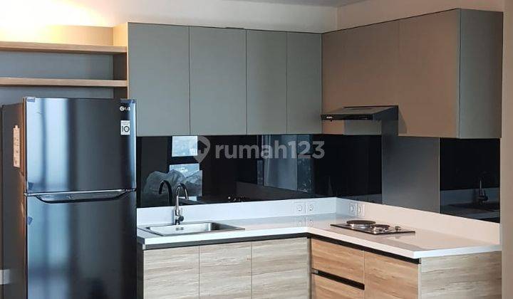 Di Sewakan Apartemen Holland Village Lantai 23 Furnish 2 Kamar  2