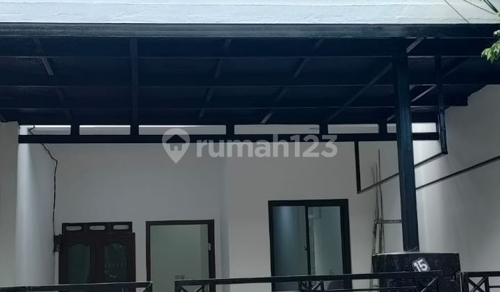 Dijual Rumah bagus di Kampung Ambon dekat Pulomas Jakarta Timur
