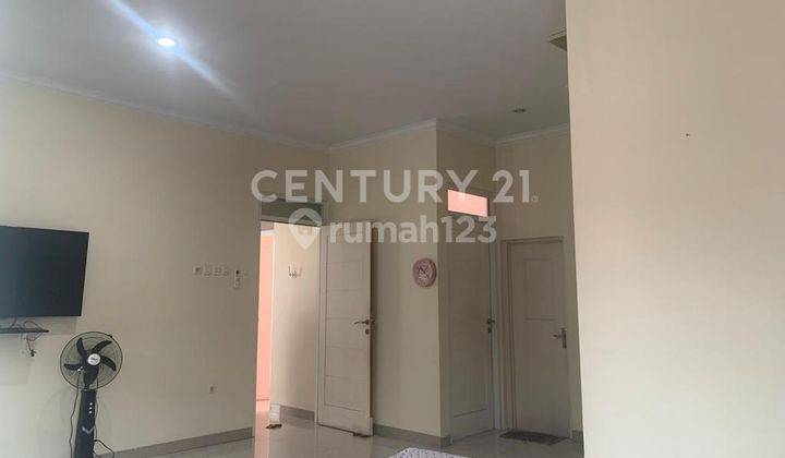 RUMAH CLUSTER HOOK SEMIFURNISHED SIAP HUNI DI MUNJUL CIPAYUNG  2