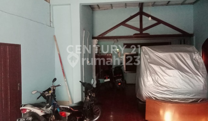 Rumah Pinggir Jalan Cocok Bangun Usaha Masa Kini Di Cipinang  2