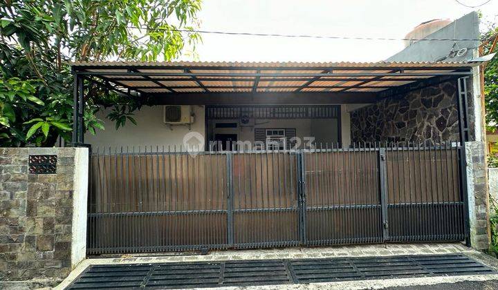 Rumah Bagus Lingkungan Komplek Furnish  2