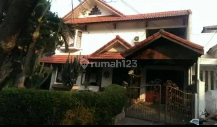 Rumah Halaman Luas Lingkungan Nyaman 1