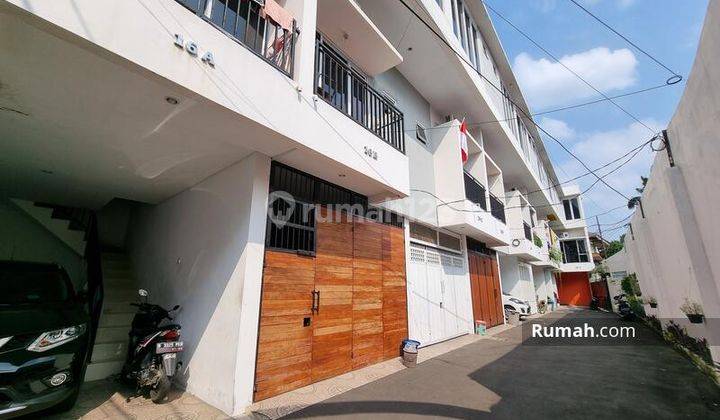 Rumah Aparthouse Siap Huni One Gate System Town House Cempaka Putih  2