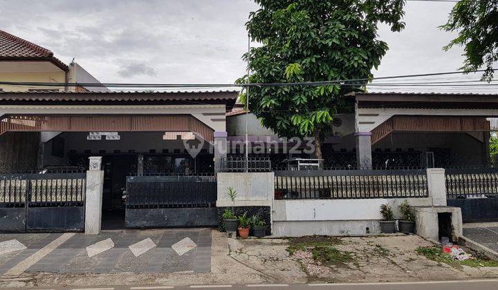 Hot Property Rumah Cempaka Putih Bisa Untuk Usaha Strategis 1