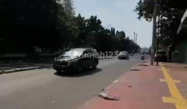 Tempat Usaha Sekaligus Rumah Di Pinggir Jalan Besar Angke 2