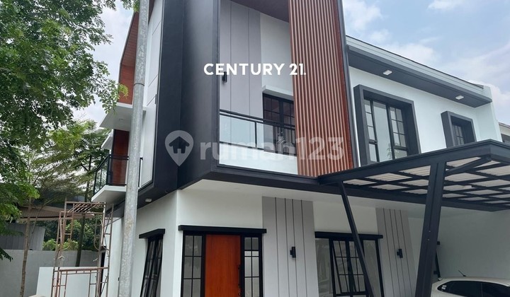 RUMAH HOOK CITRALAND CLUSTER MONTERREY 2 LANTAI SEMIFURNISHED 2