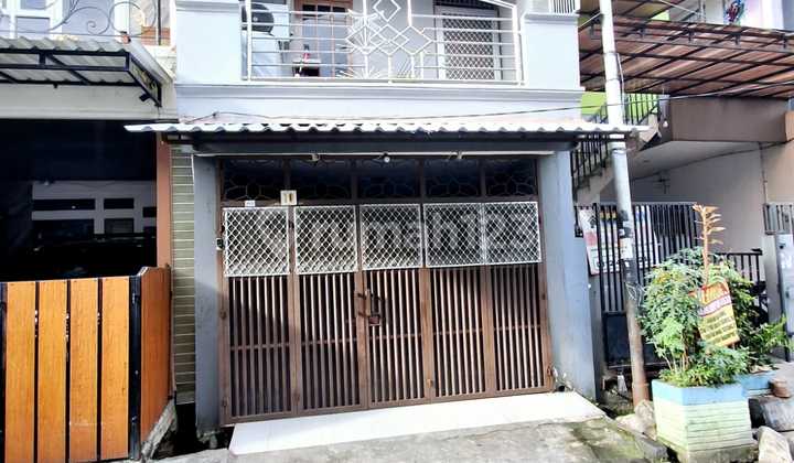 Rumah Rawa Selatan Daerah Bebas Banjir Jalan Depan 2 Mobil Lega Rumah Rawa Selatan Daerah Bebas Banjir Jalan Depan 2 Mobil Lega