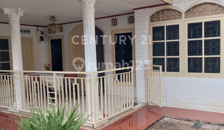 Rumah Strategis Di Jatiwaringin Jakarta Timur