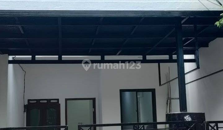 Dijual Rumah bagus di Kampung Ambon dekat Pulomas Jakarta Timur 1