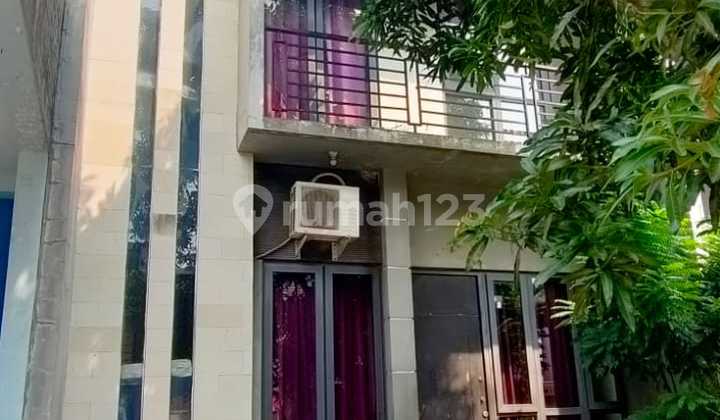 Dijual Rumah 2 lantai di Perumahan Cibubur Residence