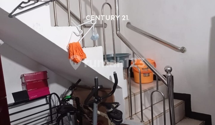 Rumah 2 Lantai di Daerah Malaka Jaya, Duren Sawit, Jakarta Timur 2