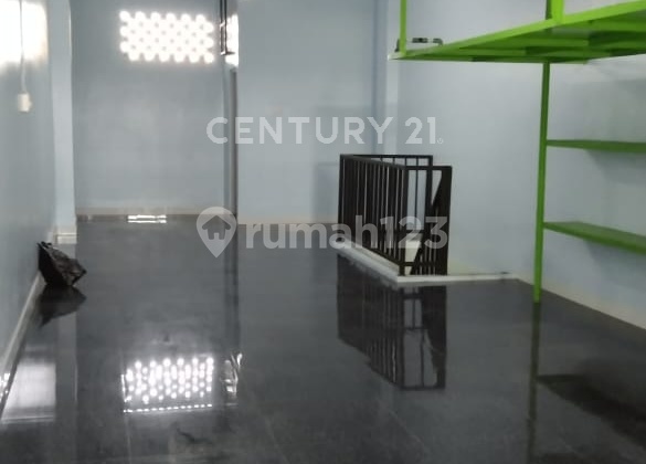RUKO Dan Gudang 3,5Lantai STRATEGIS  Di JOHAR BARU Jakarta Pusat