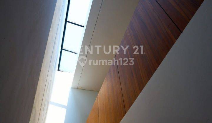 Hot Property Rumah Baru Modern Elite Di Pondok Bambu Jakarta Timur 2