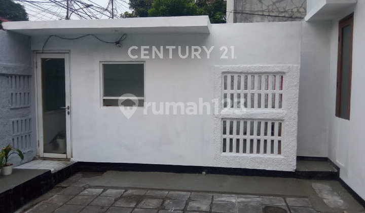 For Rent Fast Luxury House Cipete Cheap Strategic South Jakarta 2
