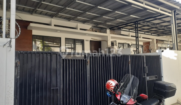 Dijual Rumah Minimalis Istimewa TIdak Jauh Dari RSCM 1