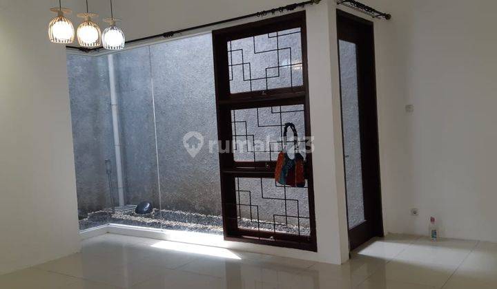 Brand New Minimalis Cipete Dengan Lokasi Strategis Dijual Cepat 2