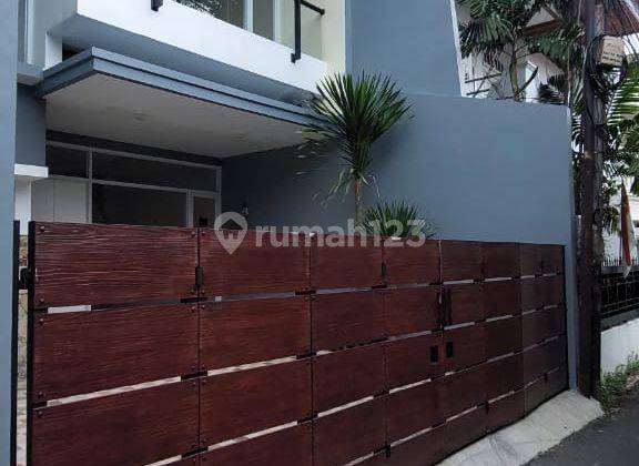 Brand New Minimalis Tebet Dengan Lokasi Strategis Dijual Cepat 1