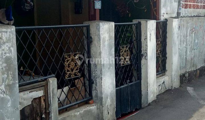 Rumah Siap Huni Dengan Lokasi Strategis Dijual Cepat 2