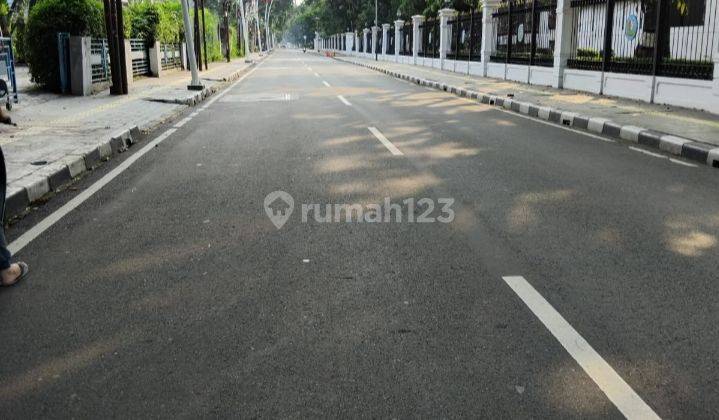 Rumah Siap Huni Dijalan Utama Strategis, Dijual Cepat 2