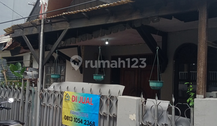 Rumah Tebet lokasi strategis dijual cepat 2