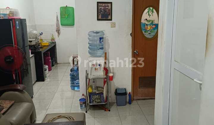 Rumah Lama Dijual Cepat Dilokasi Strategis 2