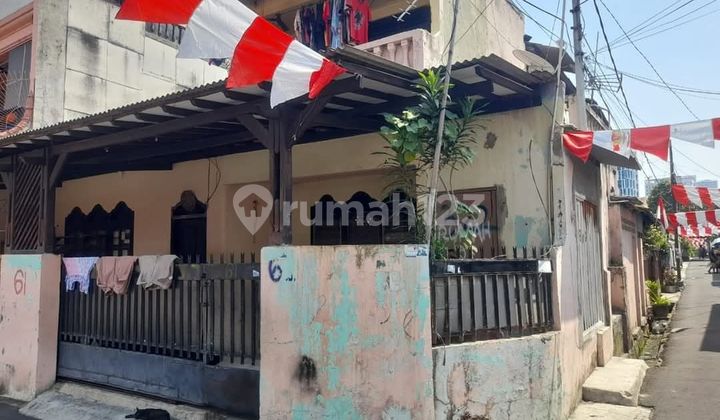 Rumah Lama Dijual Cepat Dilokasi Strategis 1