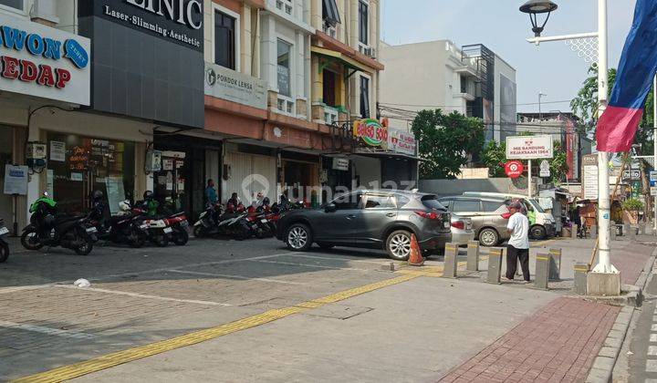 Ruko Daerah Komersil Area, Cocok Untuk Kantor Maupun Usaha 1