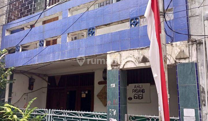 Dijual Rumah Tua di Kampung Bali, Tanah Abang 1