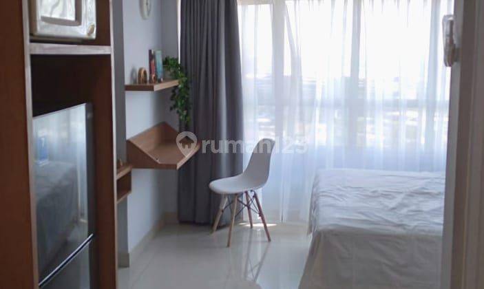 APT Springlake Summarecon Bekasi Studio FF Summarecon Bekasi - Springlake Apartemen Furnished 2