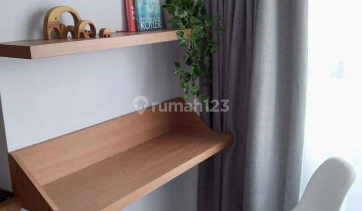 APT Springlake Summarecon Bekasi Studio FF Summarecon Bekasi - Springlake Apartemen Furnished 2