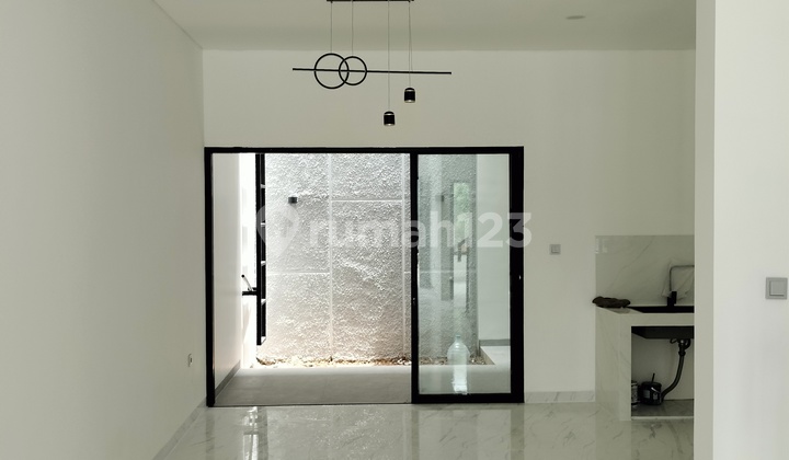 Rumah Baru di Metland Puri. Lokasi Terdepan Dari Cluster 2