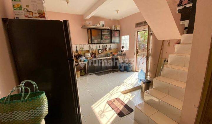 Rumah Murah Bagus Hook Rapi di Vila Nusa Indah 7